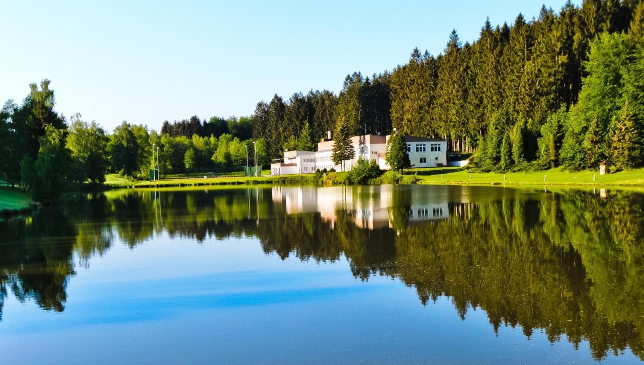 Hotel Resort Luna Ledeč nad Sázavou Esterno foto