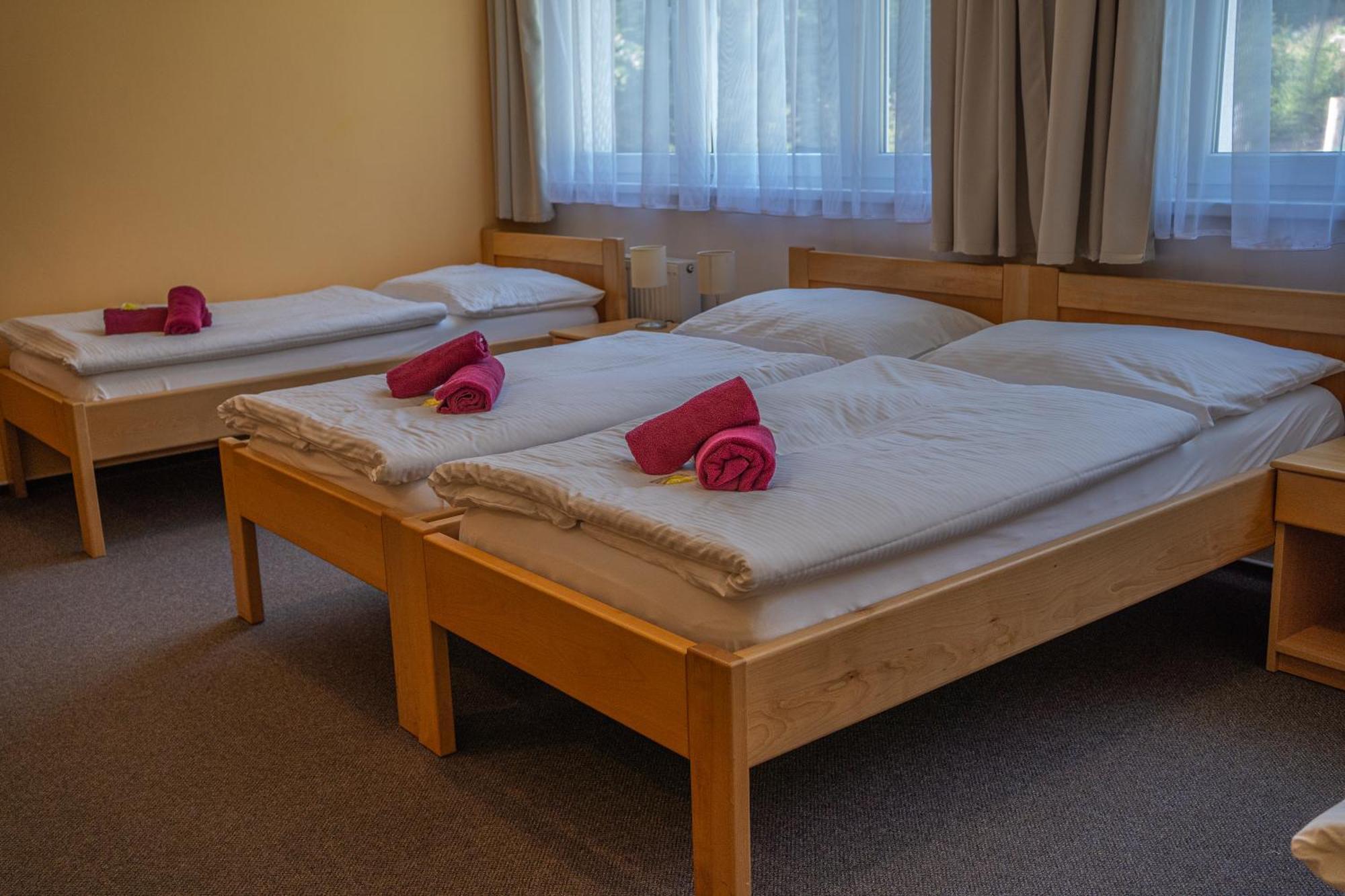 Hotel Resort Luna Ledeč nad Sázavou Esterno foto